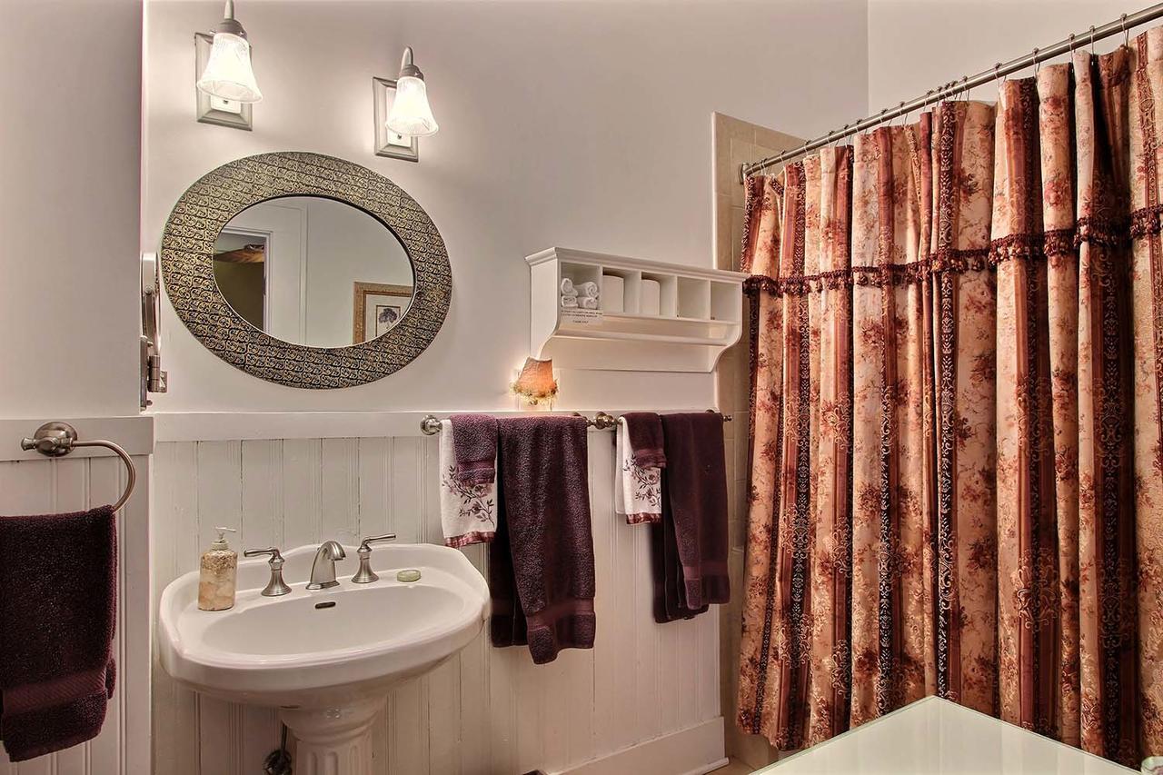 Sabal Palm Suite